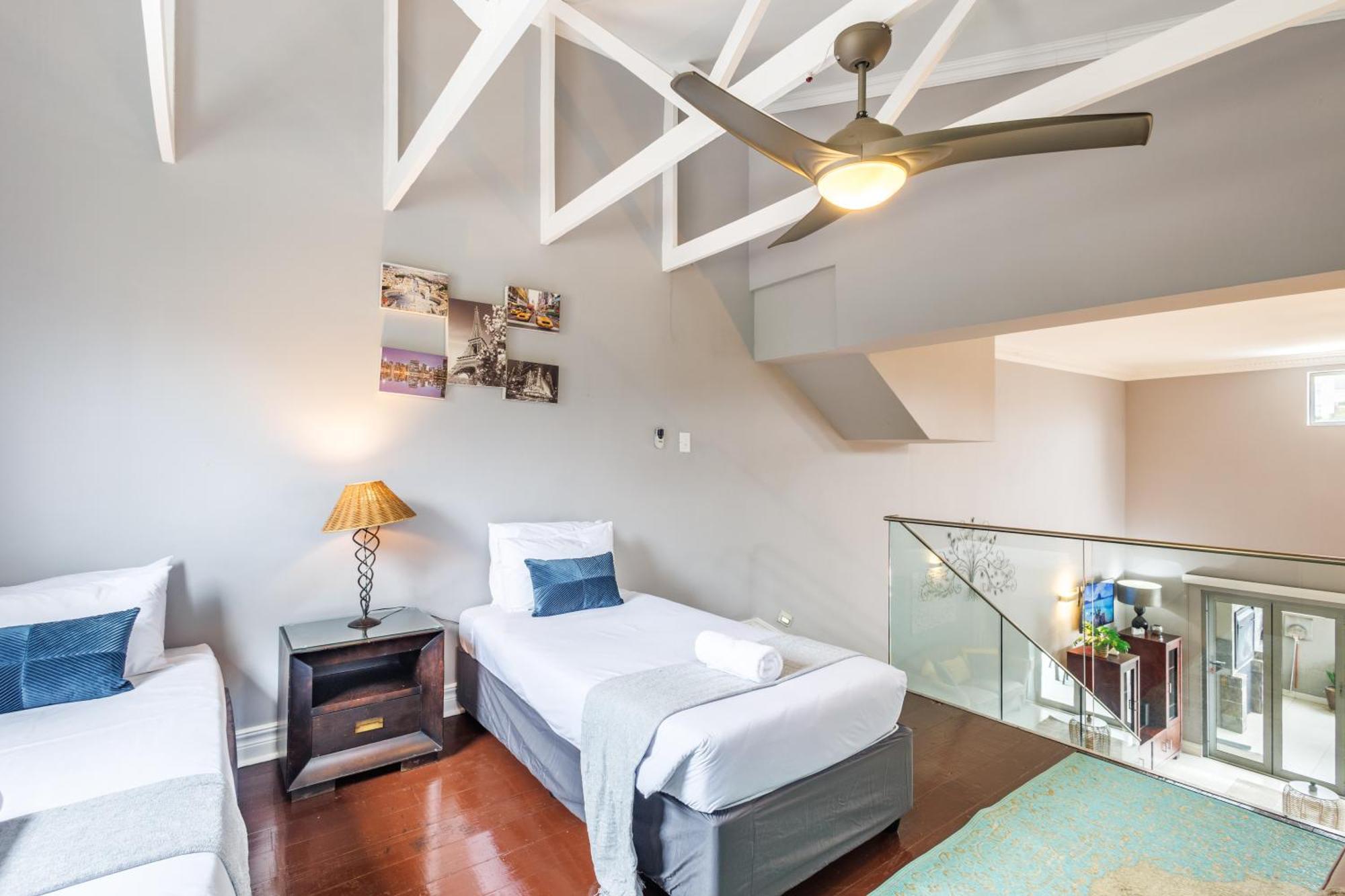 Beachside Escape In - Pizza Oven, Pool, Back - Up Power Apartamento Ballito